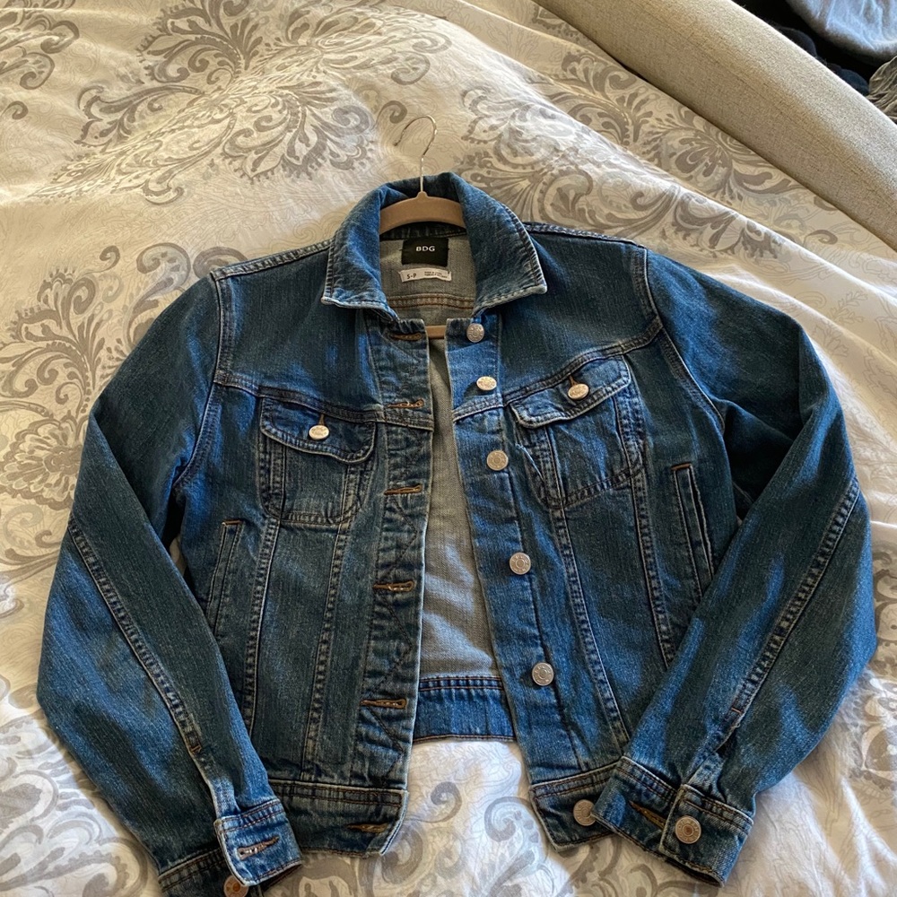 Urban Outfitters BDG Cropped Jean Jacket - Picture 2 of 5
